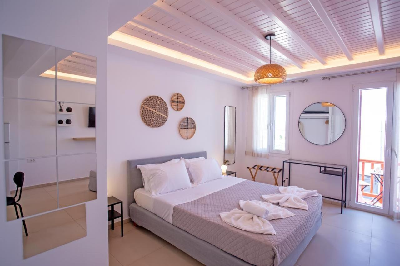 The Lavish Suite Mykonos Town Bagian luar foto