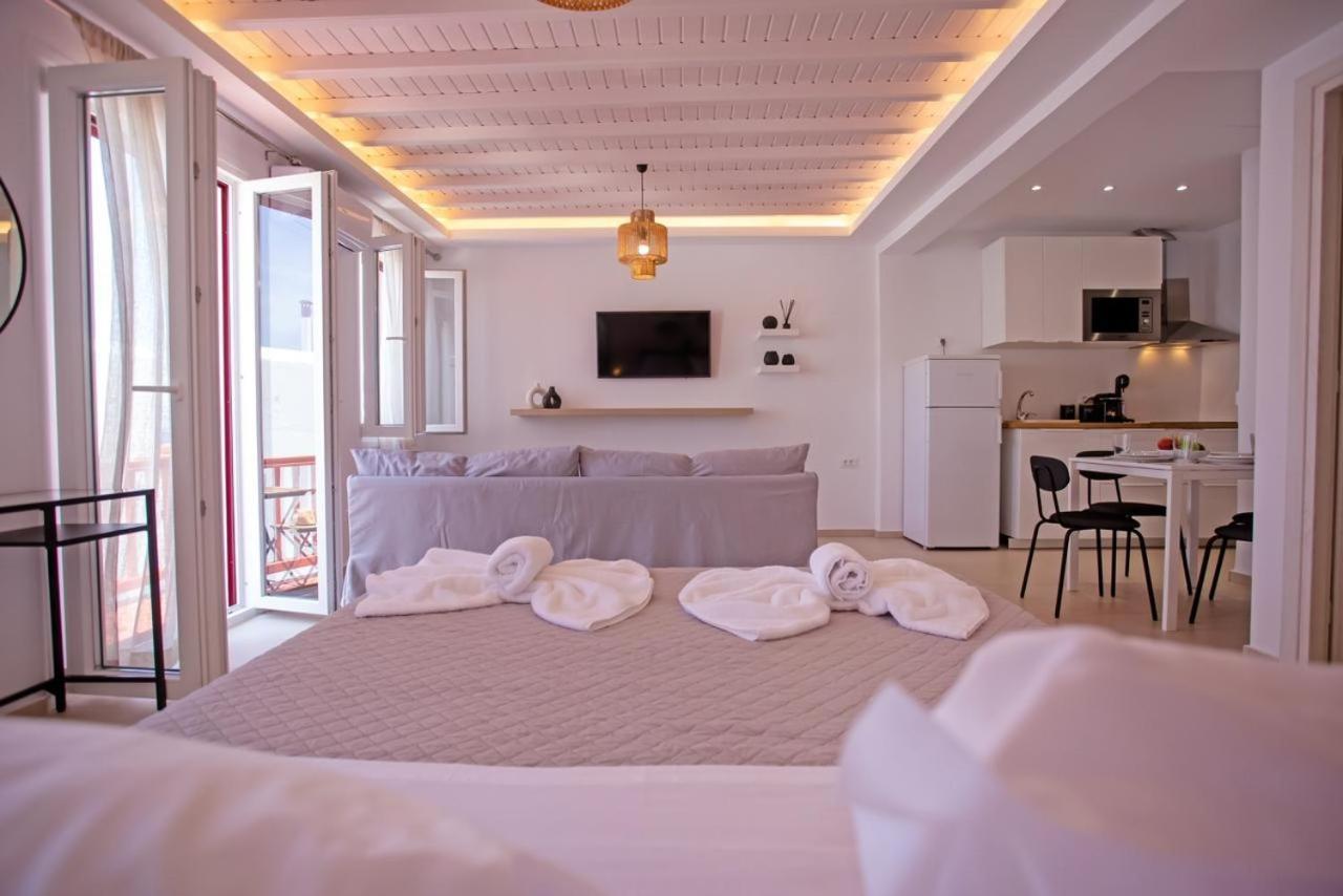 The Lavish Suite Mykonos Town Bagian luar foto