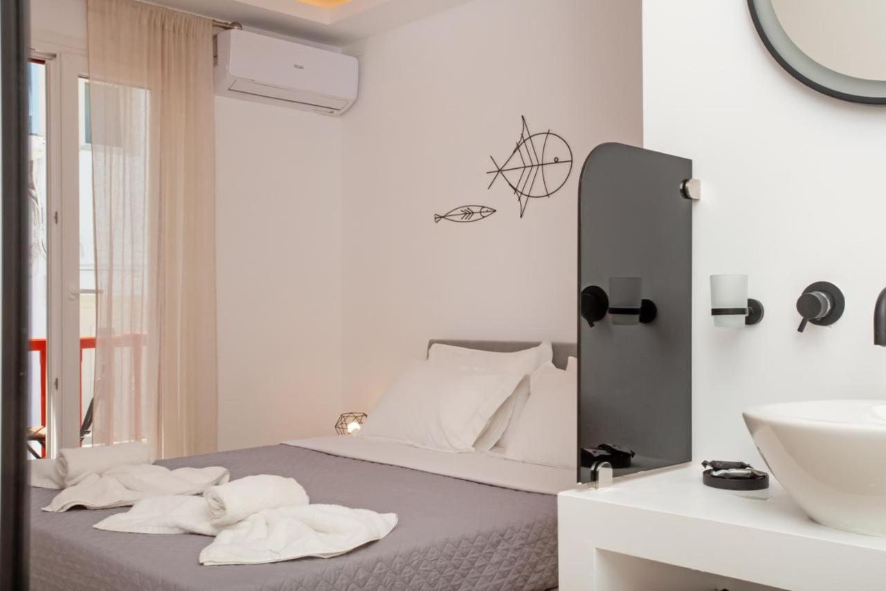 The Lavish Suite Mykonos Town Bagian luar foto